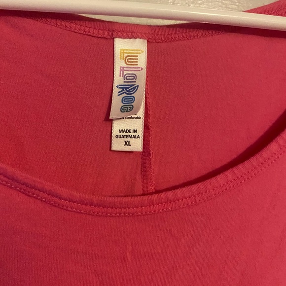 Lula Roe Tunic Pink - Picture 2 of 3